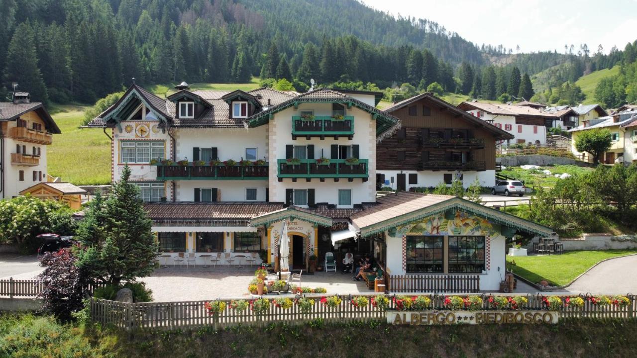 Hotel Piedibosco Moena Exterior foto